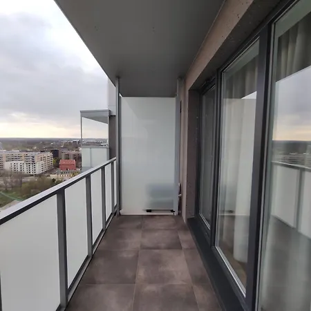 Jm Prestige - Quorum 16th Floor *
